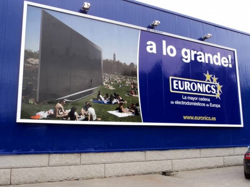 Eurorot | Valla Impresion Digital Gran Formato Publicidad Fachada
